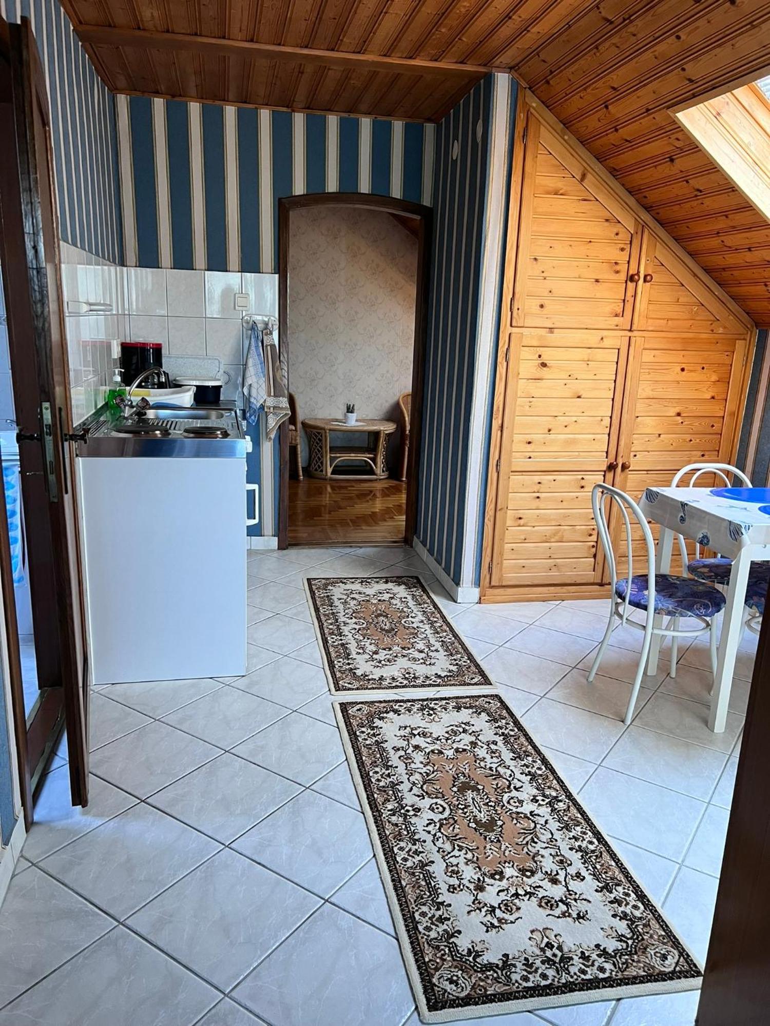 Horvath Apartaman Хевиз Экстерьер фото